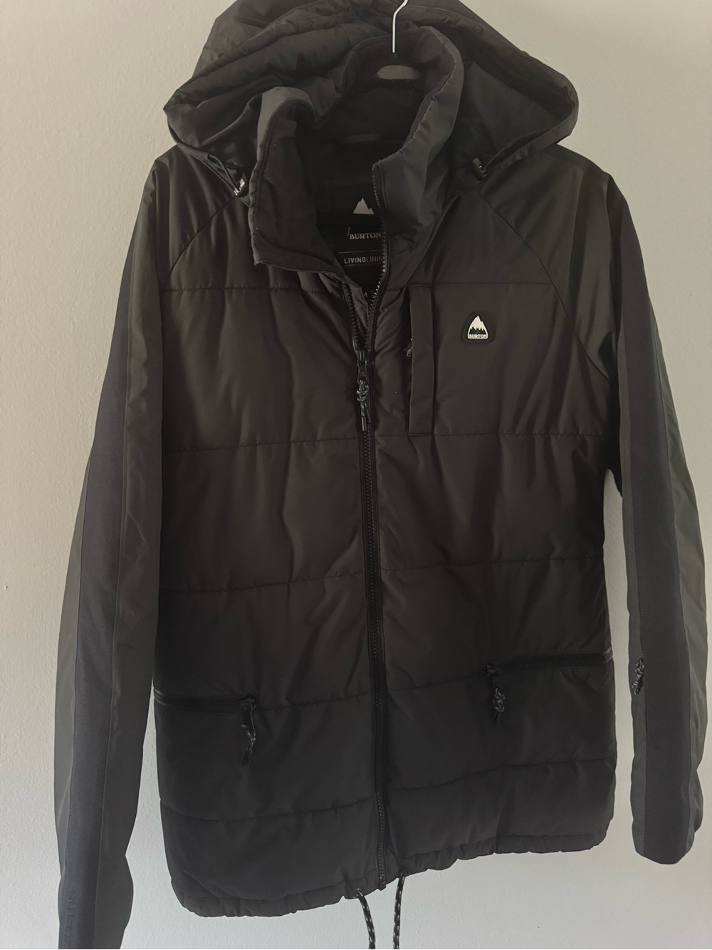 Burton Women’s Black Quilted Hooded Puffer Jacket M